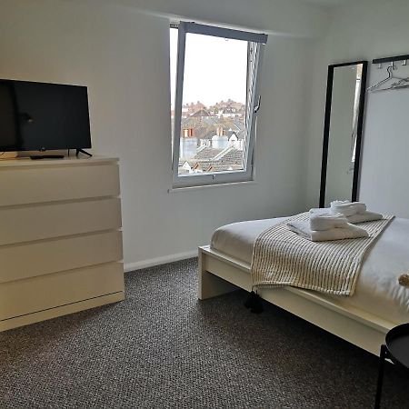 Eastcliff Escape Folkestone Apartment ภายนอก รูปภาพ