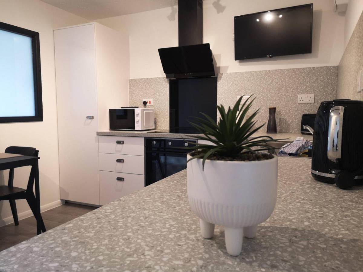 Eastcliff Escape Folkestone Apartment ภายนอก รูปภาพ